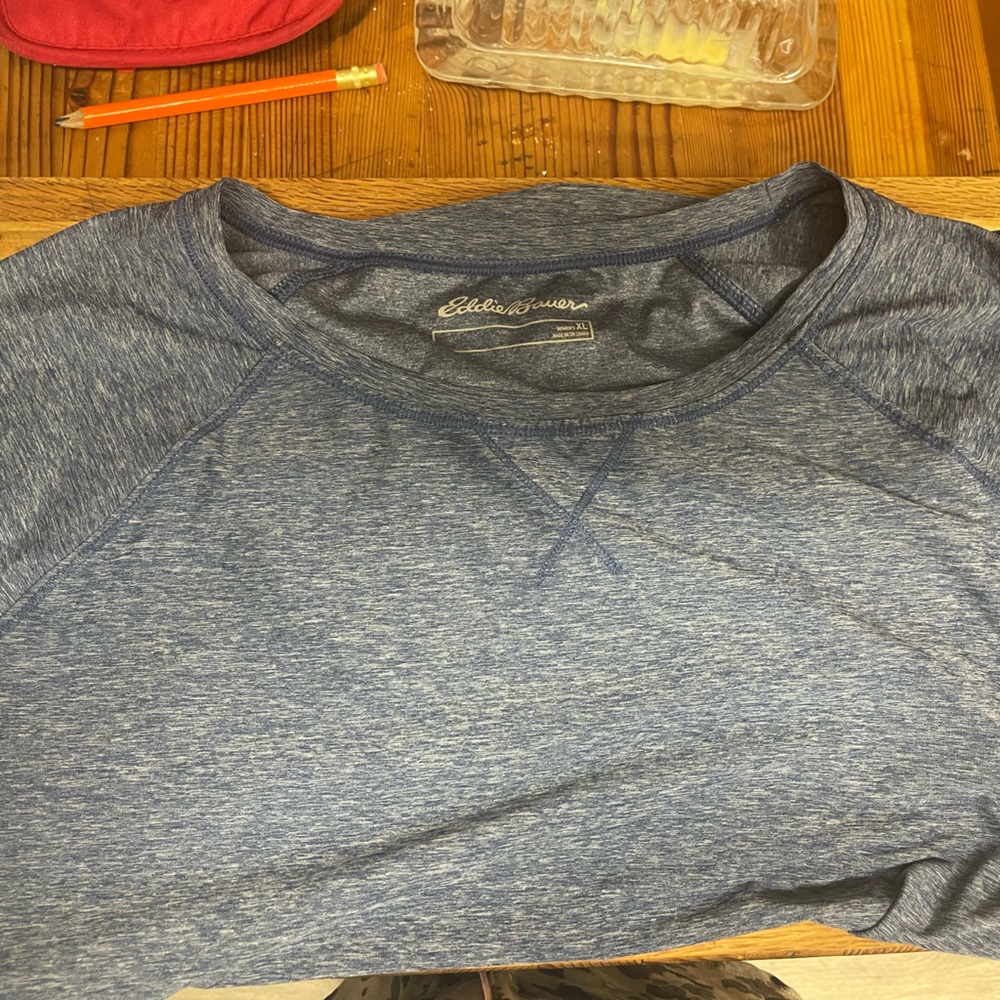 Eddie Bauer xl blue short sleeve shirt